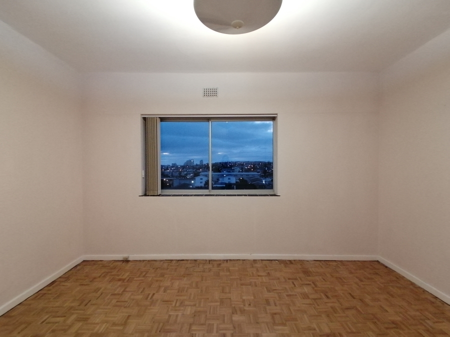 To Let 2 Bedroom Property for Rent in Bloubergrant Western Cape